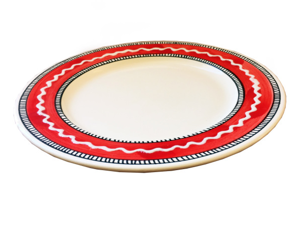 de TGCOM24.Mediaset: Traiga el verano a la mesa con platos de cerámica - La alegría del color decae en platos decorados a mano