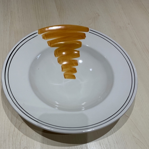 Piatto Fondo in Ceramica Vietrese - a Falda Larga - Colore Ocra