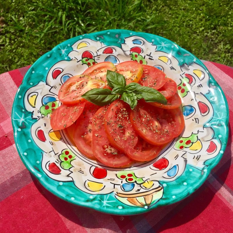 tomato, extra virgin olive oil and basil the recipe on our website www.ceramicavietrese.it